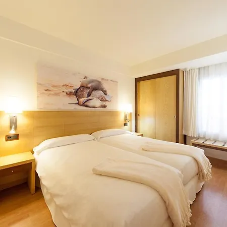 Отель Iberostar Waves Royal Andalus Чиклана-де-ла-Фронтера