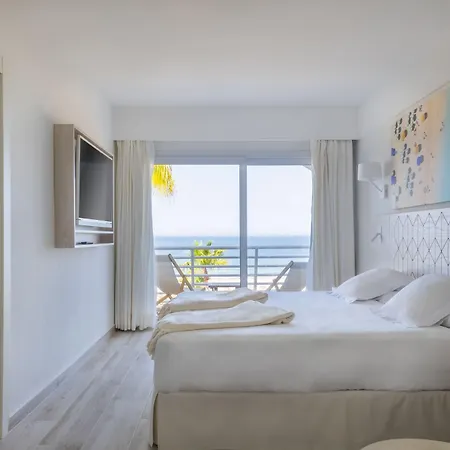 Отель Iberostar Waves Royal Andalus