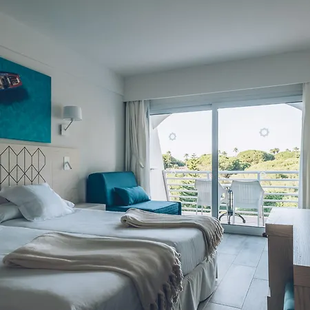 Отель Iberostar Waves Royal Andalus Чиклана-де-ла-Фронтера