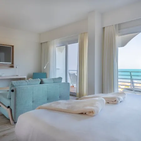Отель Iberostar Waves Royal Andalus Чиклана-де-ла-Фронтера