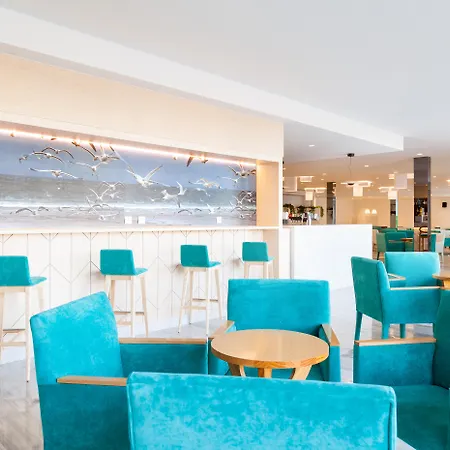 Iberostar Waves Royal Andalus Отель