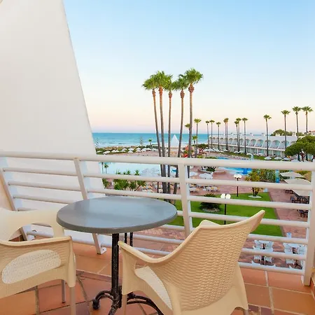 Отель Iberostar Waves Royal Andalus 4*